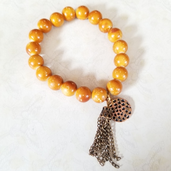 Hand Crafted Boho Beaded Gold Tone Charm Stretch Bracelet - Picture 6 of 16